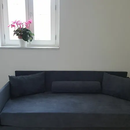 Palazzo De Castro Apartment *