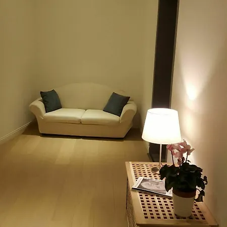 Palazzo De Castro Apartment *